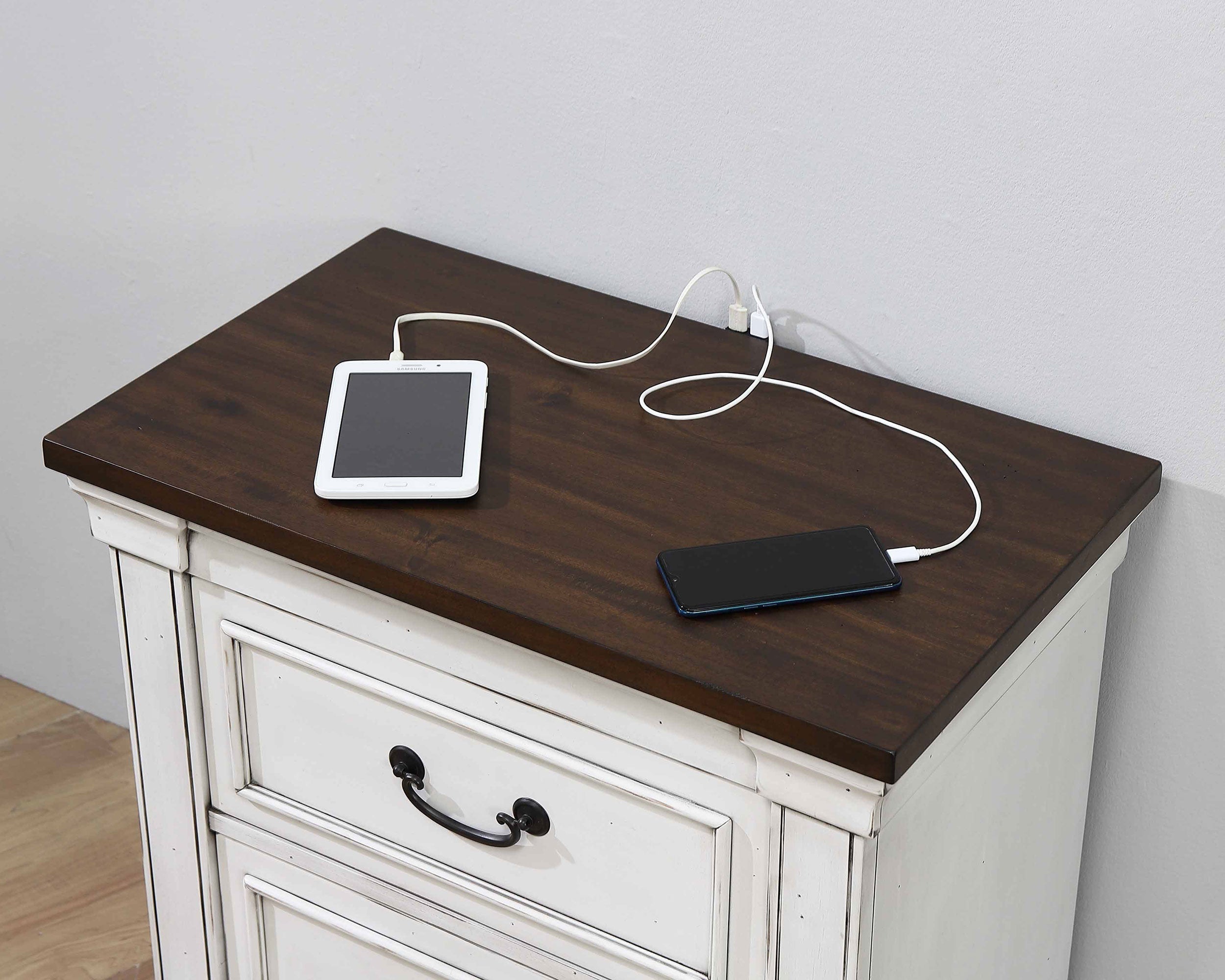 Hillcrest   Bedroom Set Distressed White