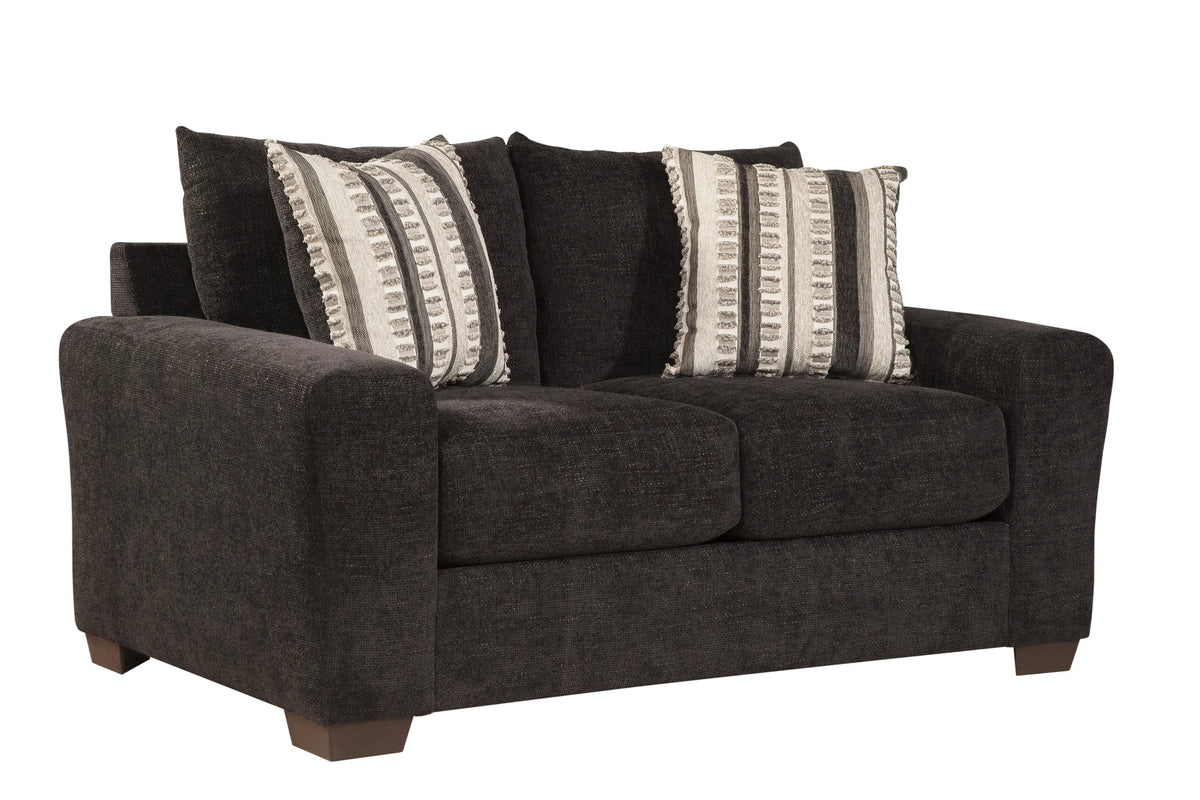 Zazie Onyx Loveseat