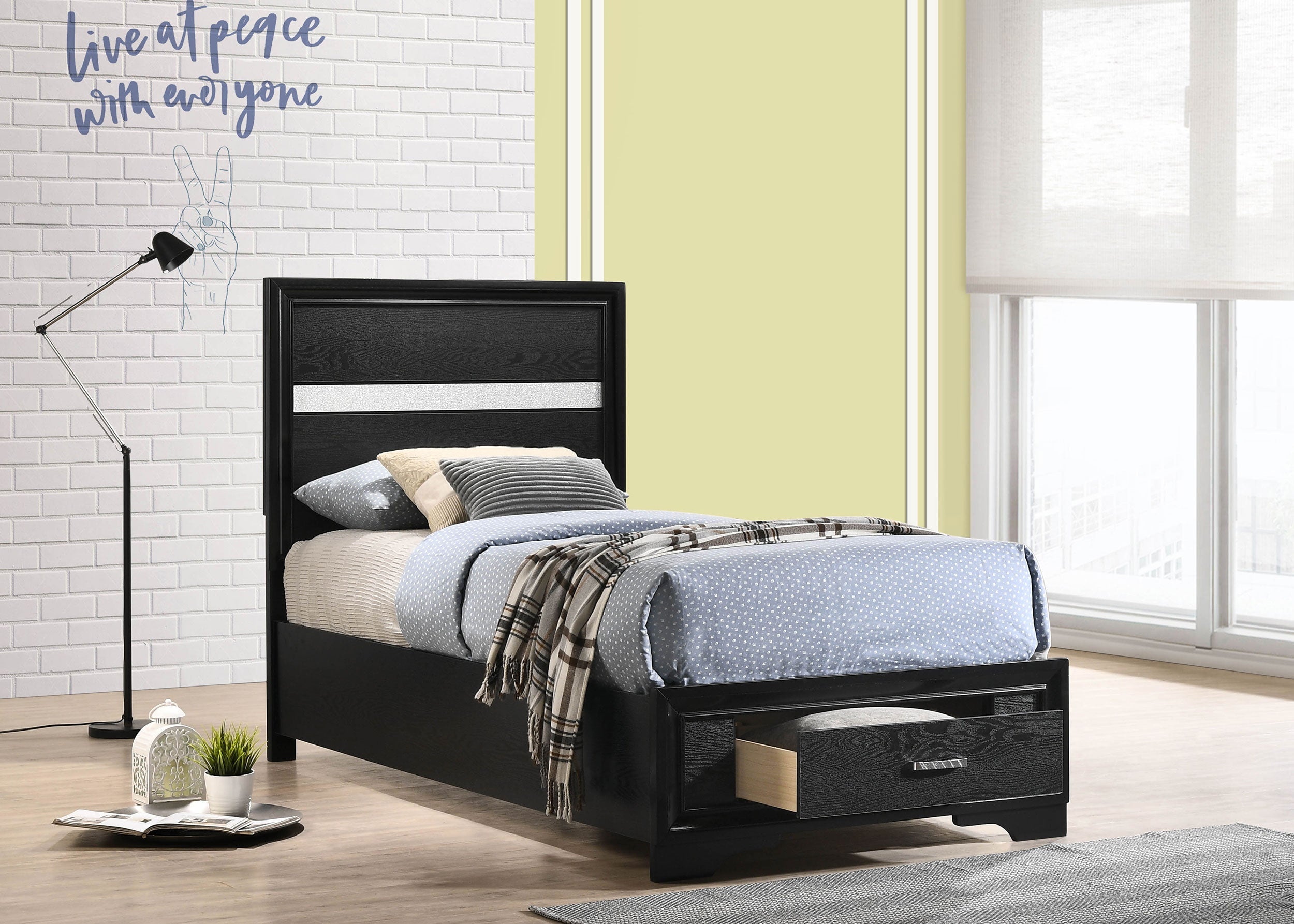 Miranda 51-inch Wood Storage Panel Bed Black