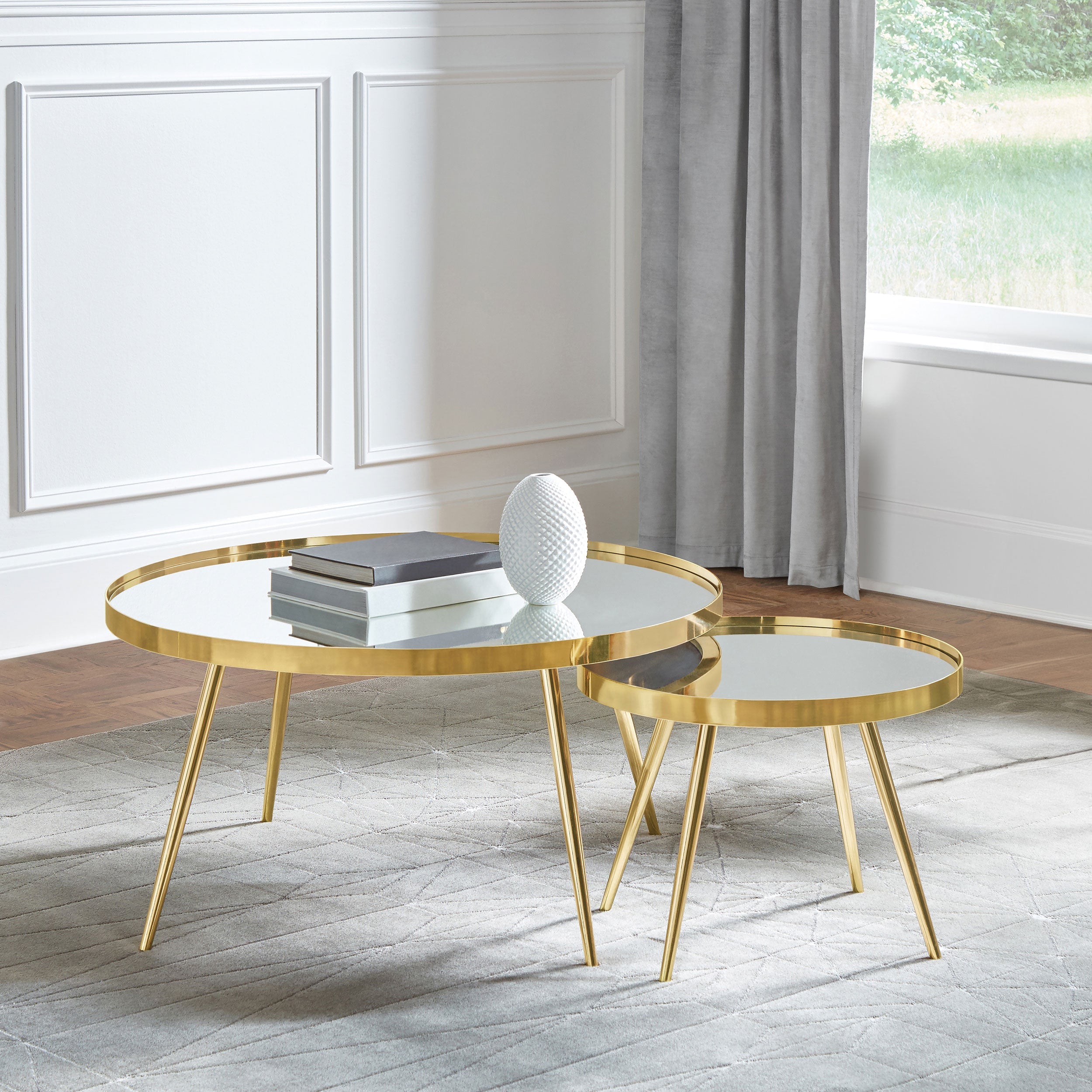 Kaelyn  Round Mirror Top Nesting Coffee Table Chrome