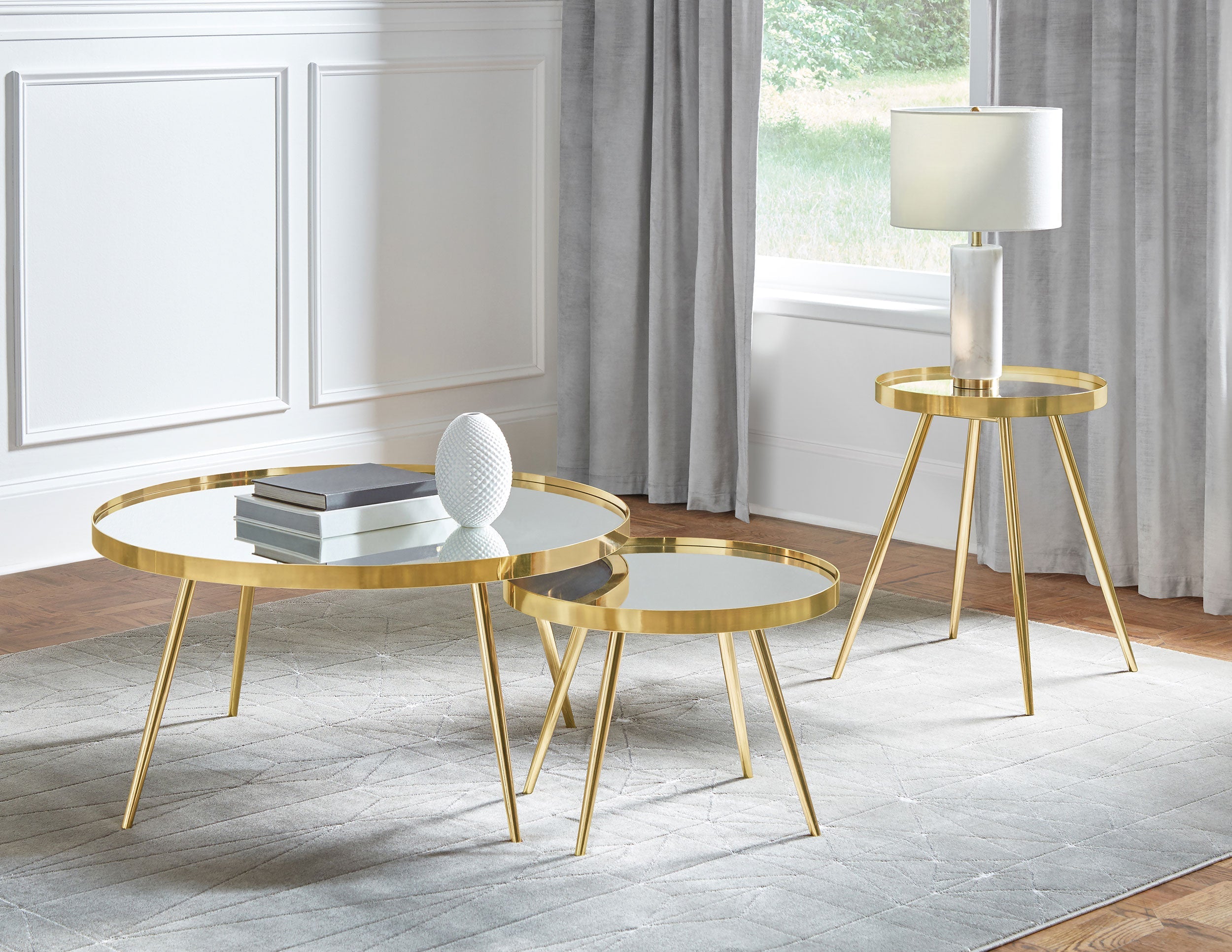 Kaelyn  Round Mirror Top Nesting Coffee Table Chrome