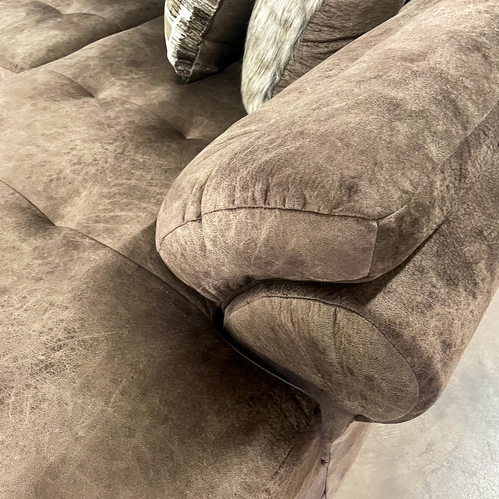 Wonderland Cola 2 Piece RAF Sectional