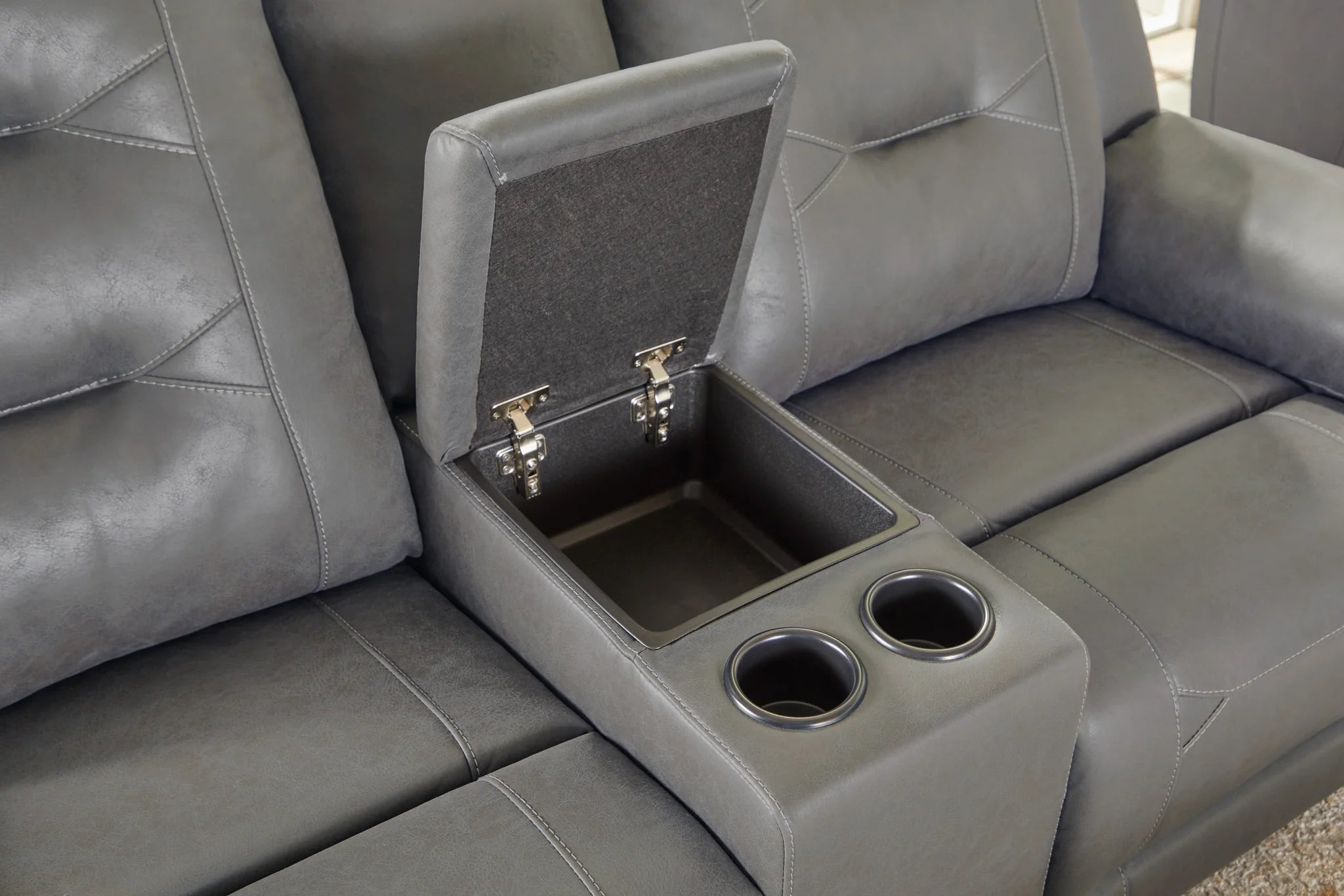 Cali - Charcoal Power Reclining Loveseat