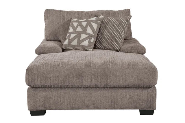Vega Chaise Lounge