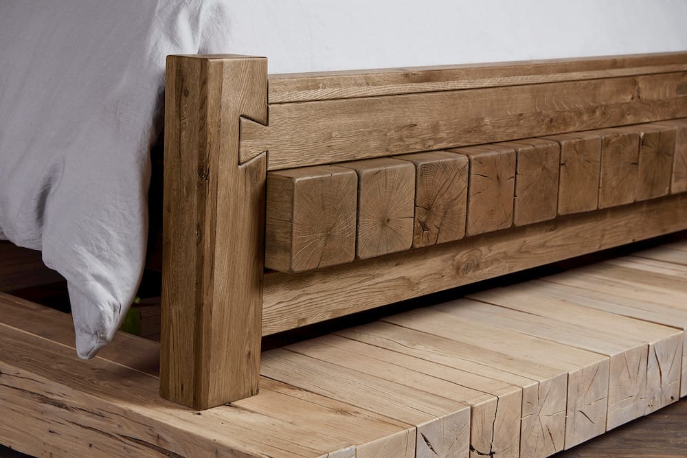 Dovetail Poster Bed With 6x6 Footboard - Natural